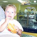 20030913_182402_bigmarket3